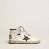 Young Sky-Star in nappa bianca con stella nera e linguetta sul tallone