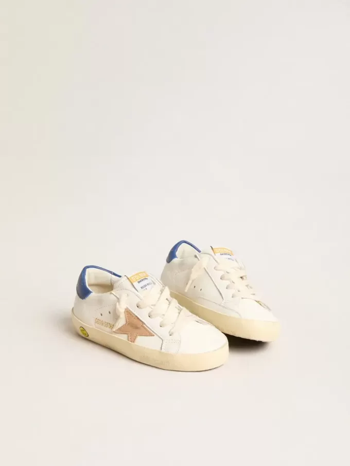 Young Super-Star in pelle nappa con stella beige e linguetta blu sul tallone